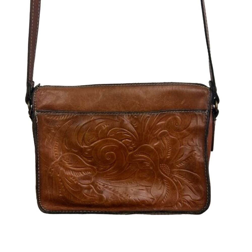 Patricia Nash Nazaire 100% Leather crossbody bag with Tooled Detail